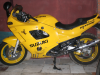 moto suzuki gsx 600f amarilla