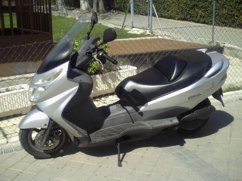 suzuki burgman 125