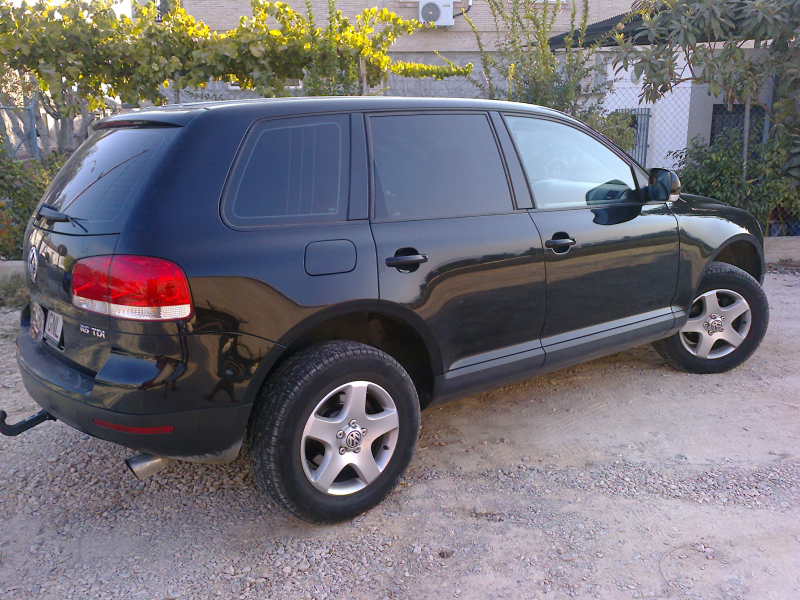 cambio touareg r5 2004 por coche mercedes,u otra verlina me intrese ..