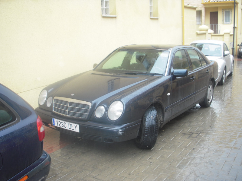 mercedes benz elegance año 1998 modelo 240 gasolina