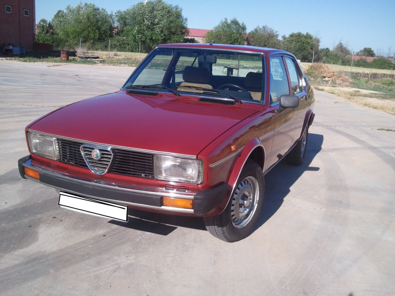 Alfa Romeo Alfetta 2.0