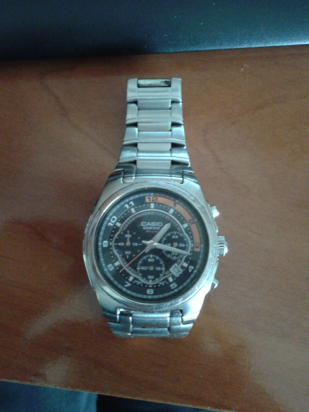 relojes de cuarzo multifunción gama media-alta