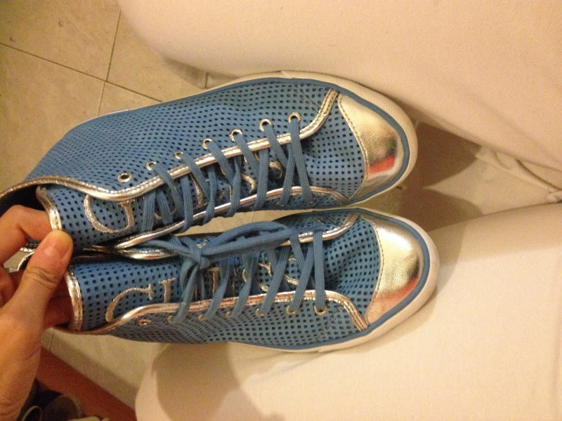 Bambas azules GUESS