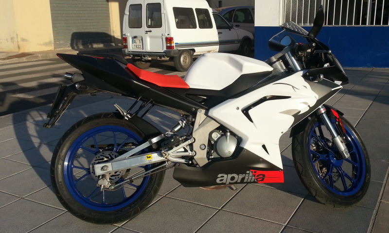 Aprilia Rs 50
