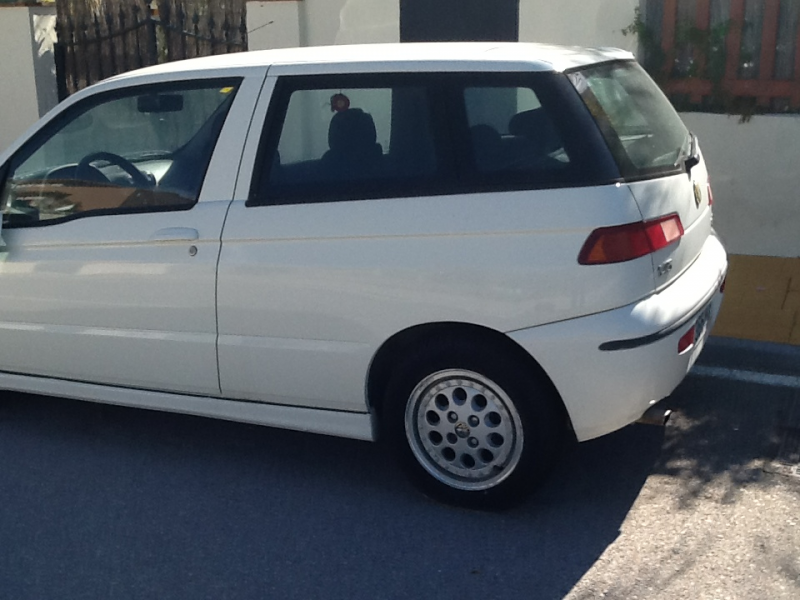 Coche Alfa Romeo Coche Alfa Romeo