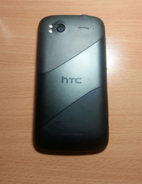 Sony Ericsson Xperia ARC y HTC Sensation Sony Ericsson Xperia ARC y HTC Sensation