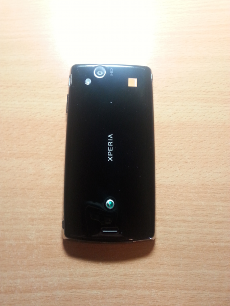 Sony Ericsson Xperia ARC y HTC Sensation Sony Ericsson Xperia ARC y HTC Sensation