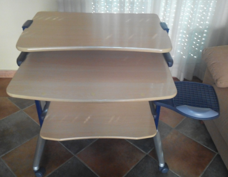 Mesa de ordenador