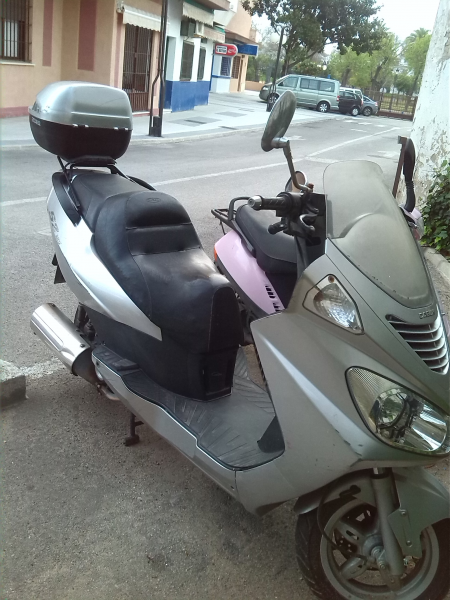 moto daelin 125 cc tipo scoter
