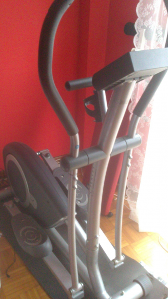 Máquina de correr elíptica.
