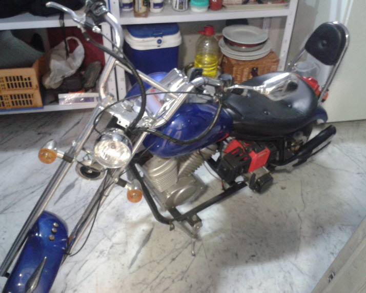 Minimoto estilo choper