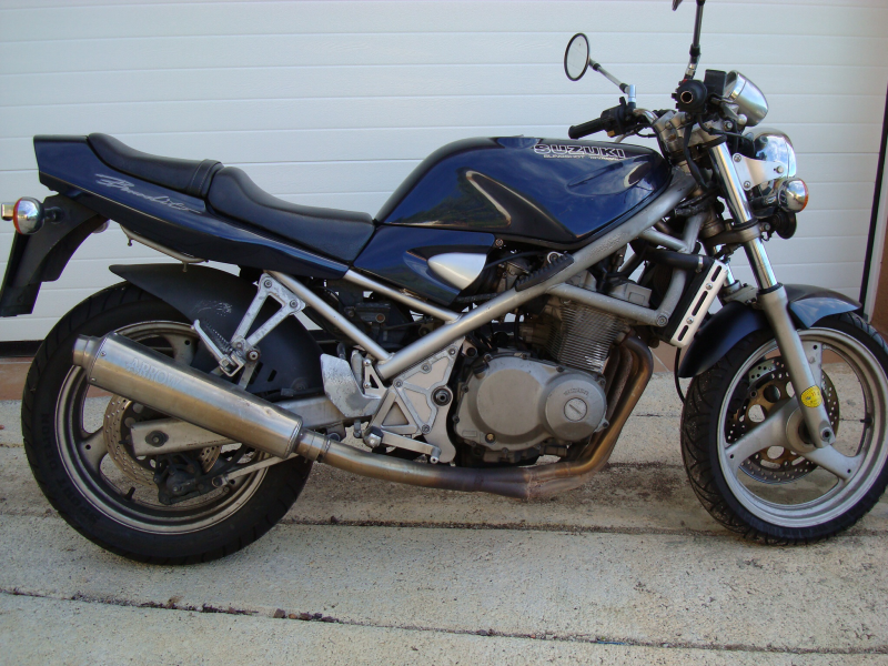 Suzuki bandit 400