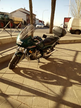 moto yamaha diversion 900 