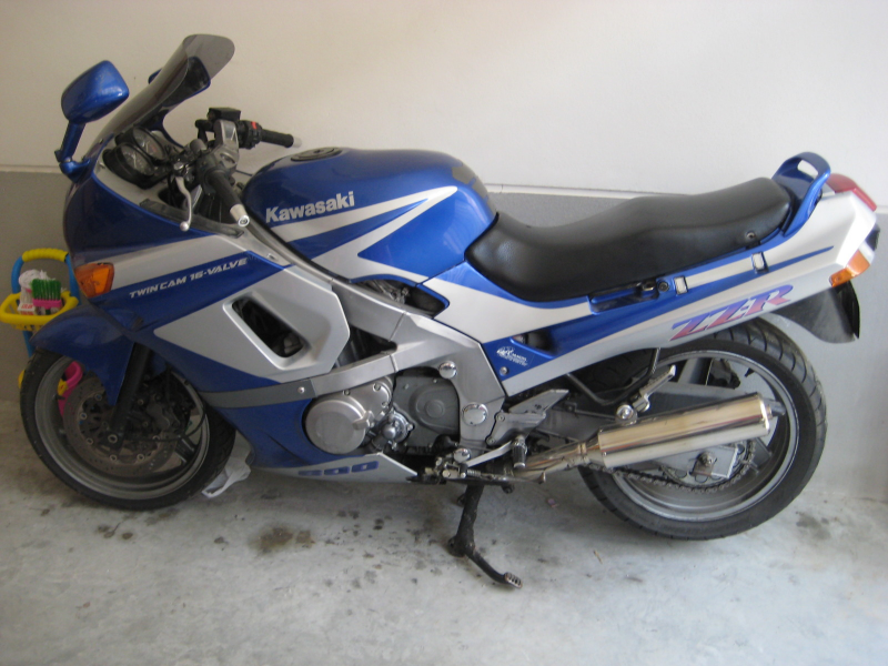 moto zzr 600