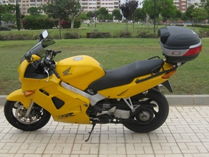 honda vfr 800