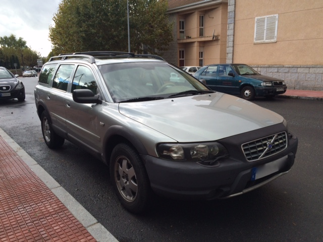 VOLVO - XC 70 CROSS COUNTRY AWD