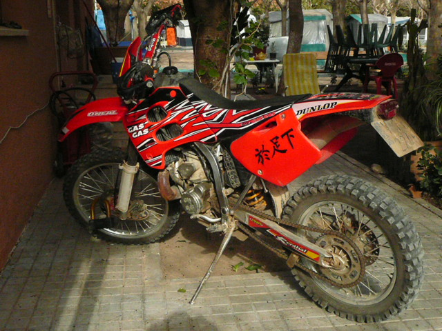 MOTO ENDURO