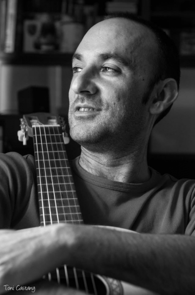 Clases de música(interpretación, Grado Medio, guitarra y bajo)