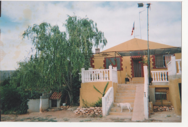Casa de campo con champiñoneras
