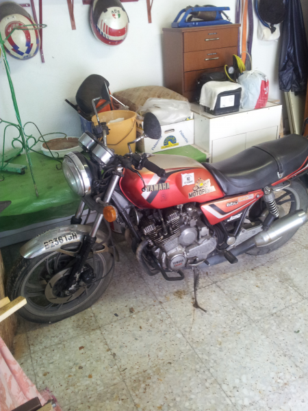 Moto yamaha xj 650 del 84