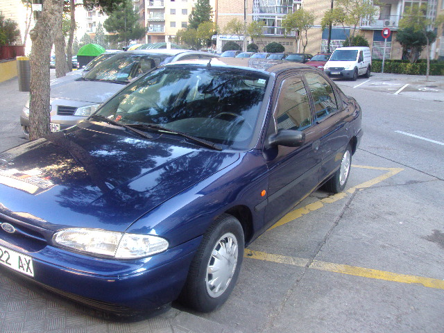 coche ford mondeo año 95