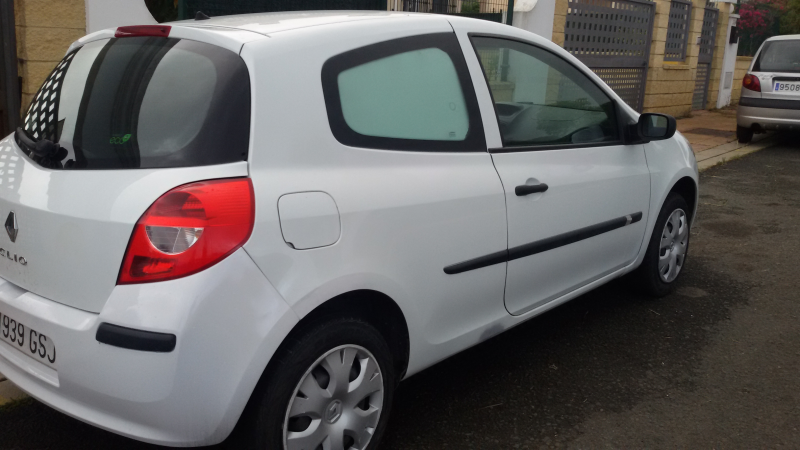 RENAULT CLIO 1.2  COMERCIAL