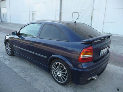 opel astra 2000cc dti sport