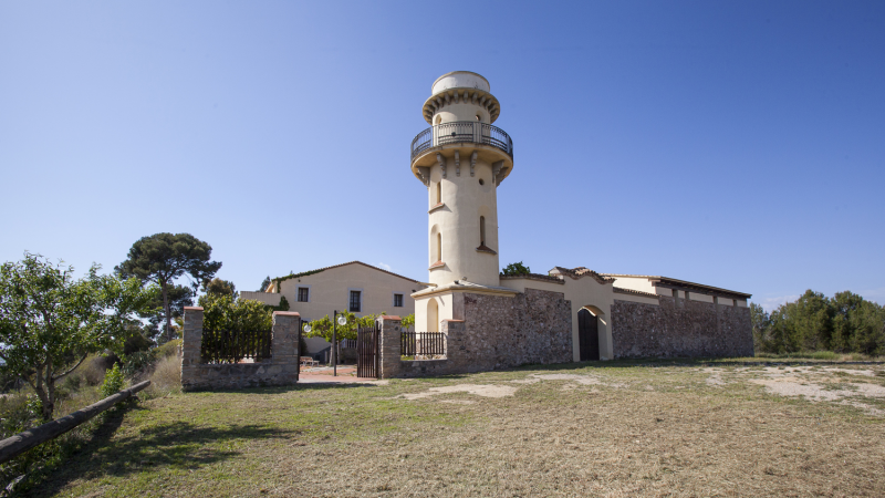 Masía 1.800 m2 Castellbisbal