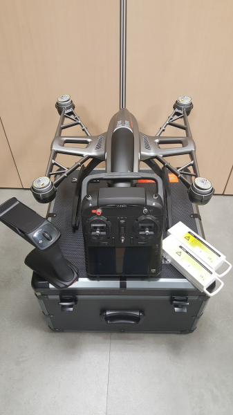 Dron Yuneec Q500 4K + Mando Wizard