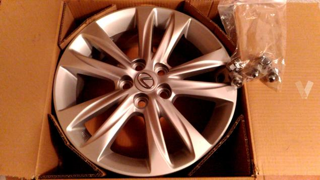 LLantas Lexus 16´