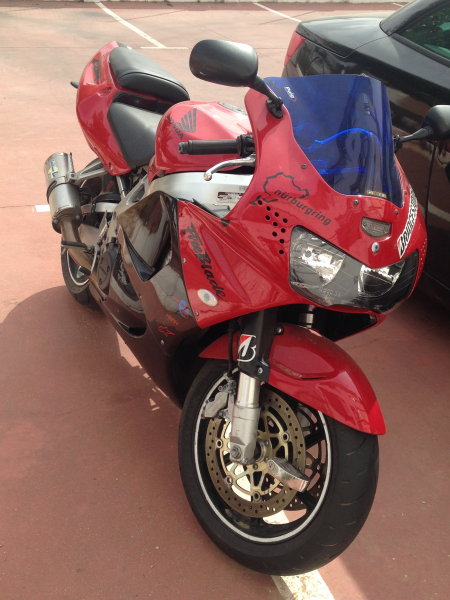 Honda CBRR 1000