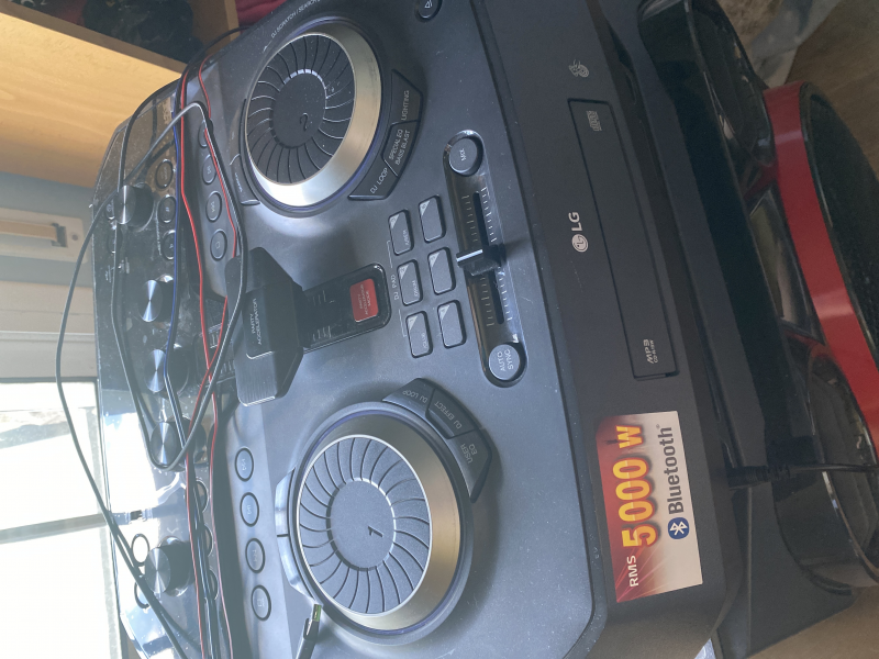 Altavoze 5000w lg