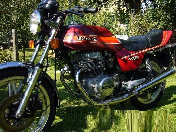MOTO HONDA 250 CBN