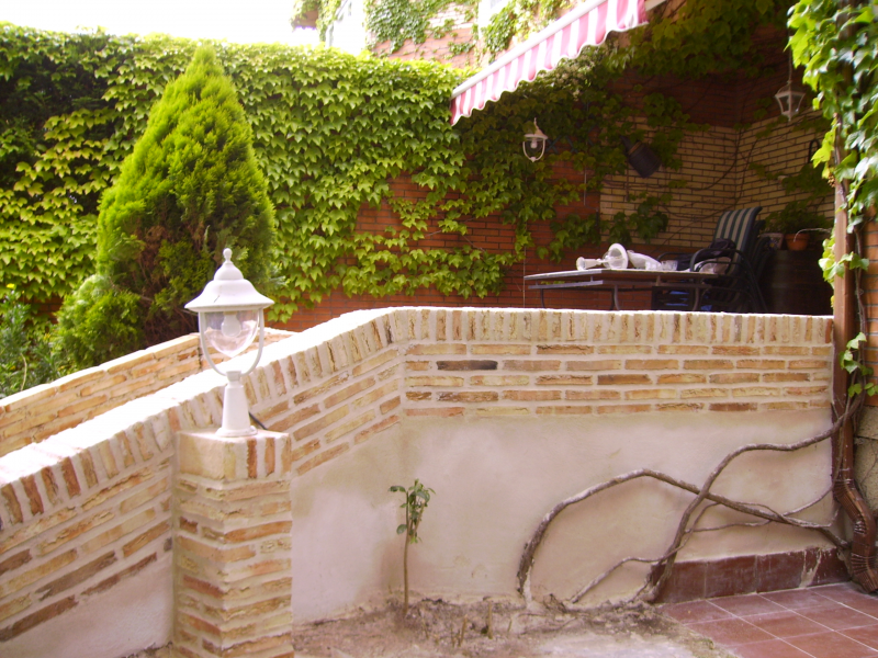 Mano de obra de albañilería y pintura