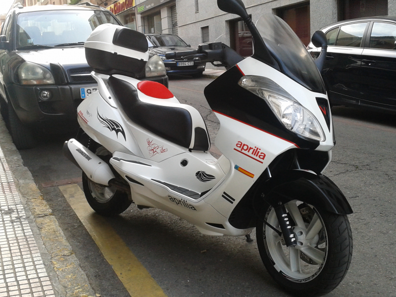 aprilia arrecife 500
