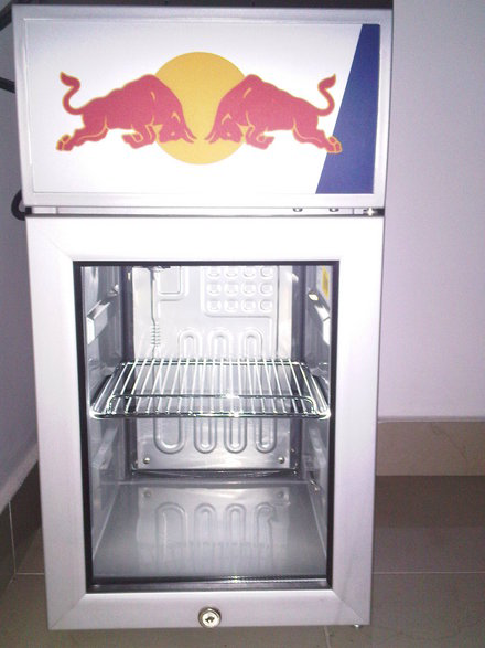 mini nevera redbull