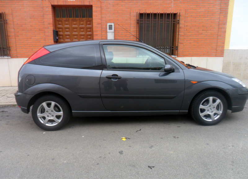 focus tdci 3 puertas 1.8 100cv del 2004