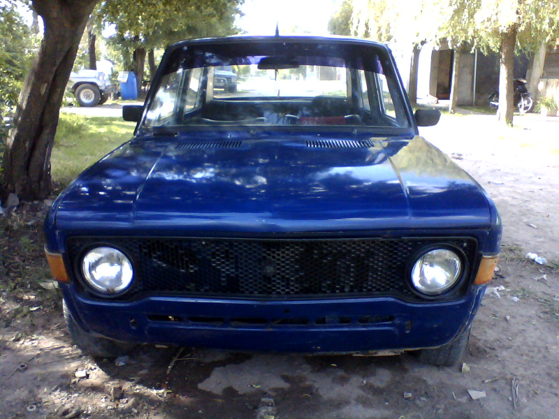 auto fiat 128 muy lindo escucho oferta
