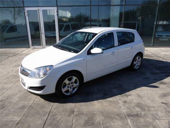 opel astra por passat , 407