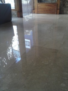Cristalizar suelo terrazo y marmol