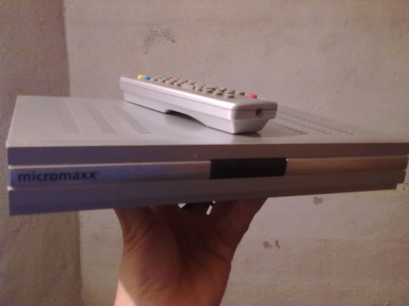 D.V.D.home cinema y dos T.D.T.
