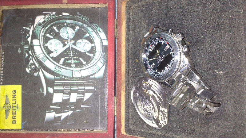 RELOJ
