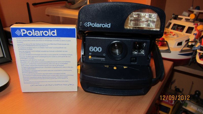 camara de fotos polaroid 600
