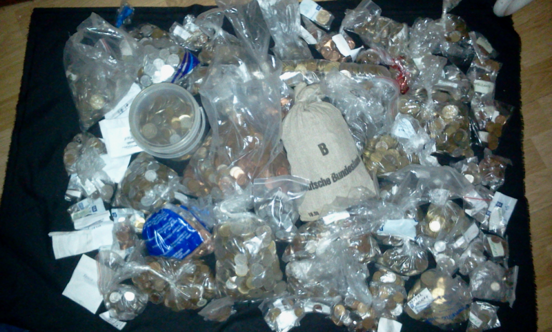 51 Kilos de Monedas mundiales