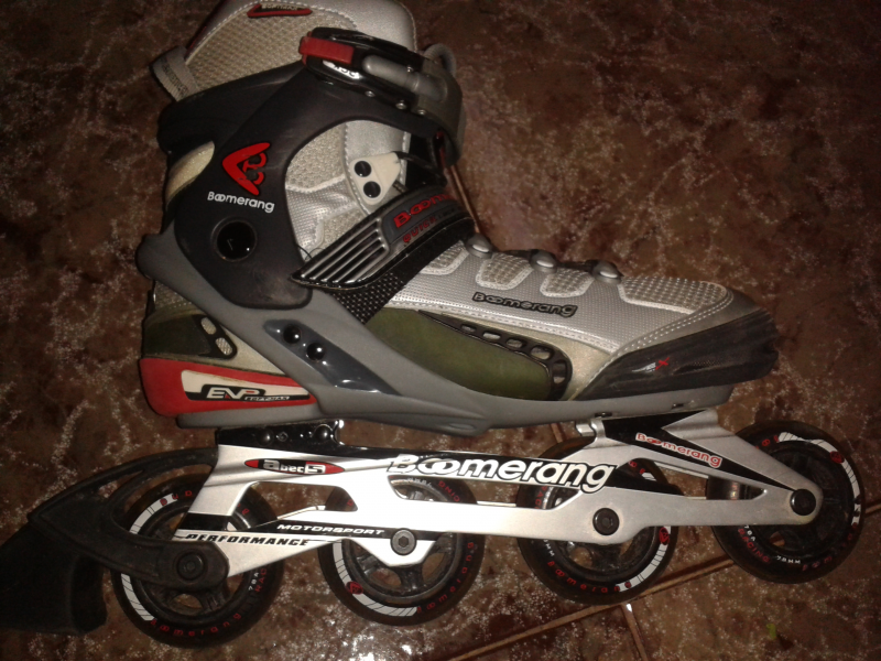 patines boomerang talla 43 44