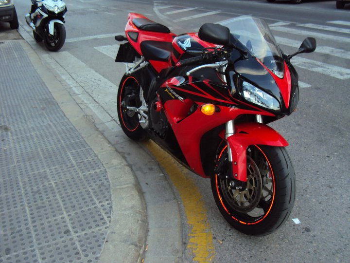 Honda cbr 1000rr