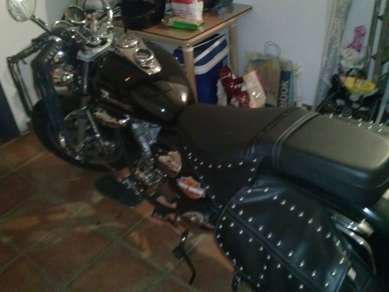 moto.custon 125