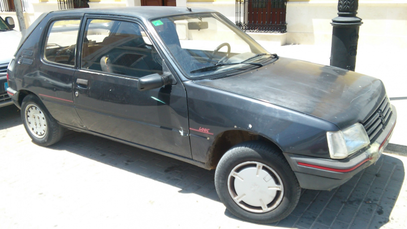 cambio peugeot 205 muy buen estado