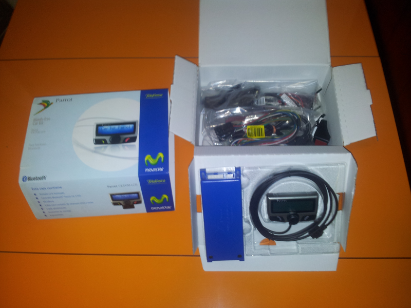bluetooth parrot ck3100 LCD