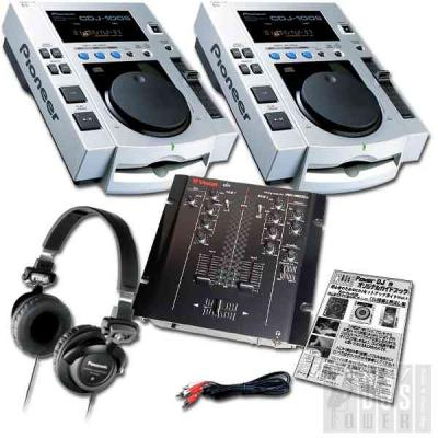 For Sell: Pioneer DVJ-X1.1000EUR,Roland Fantom-X7 76-Key Workstation.[